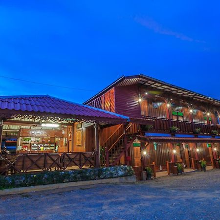 Mitkhoonyoum Hotel Ban Khun Yuam Exterior photo
